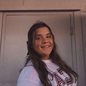 Meet your Posher, Gabrielle